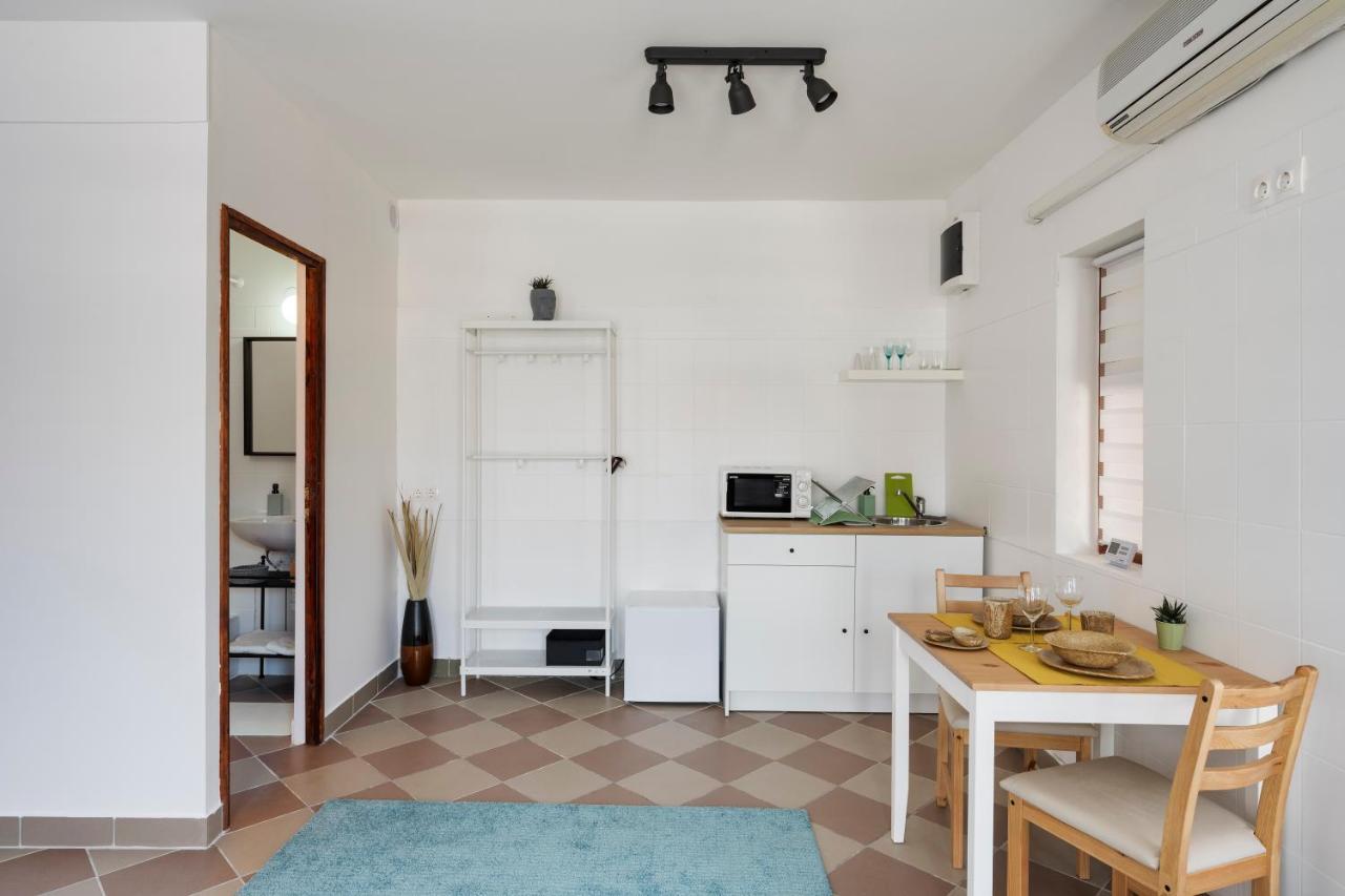 Bella Ciao Apartment บาดัคชอยโตมาย ภายนอก รูปภาพ